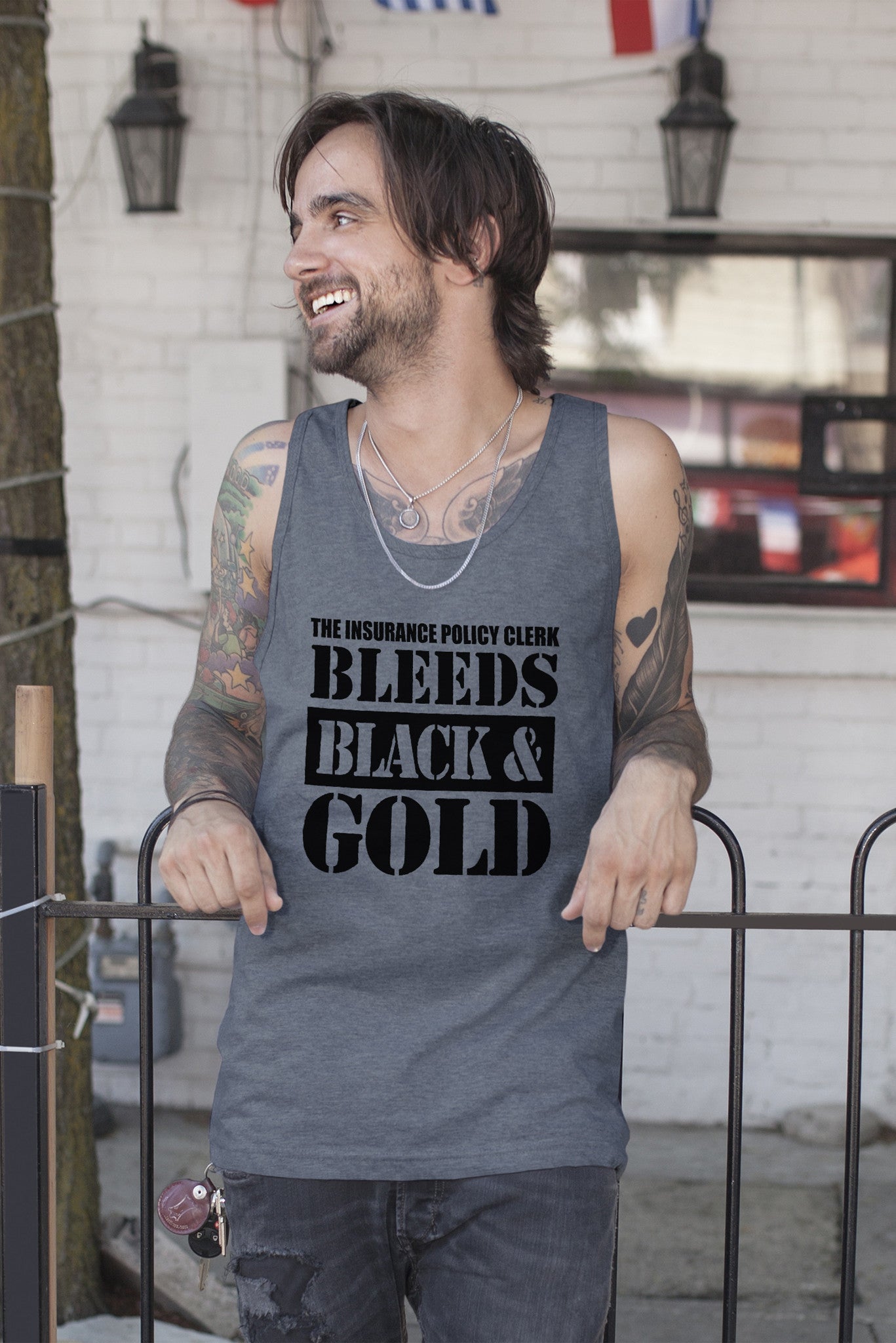 Bleeds Black and Gold (Men)