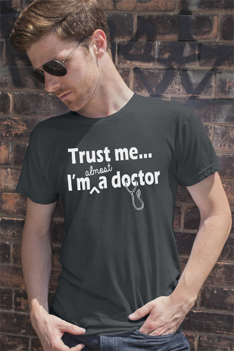 Trust Me Im Almost a Doctor (MEN)